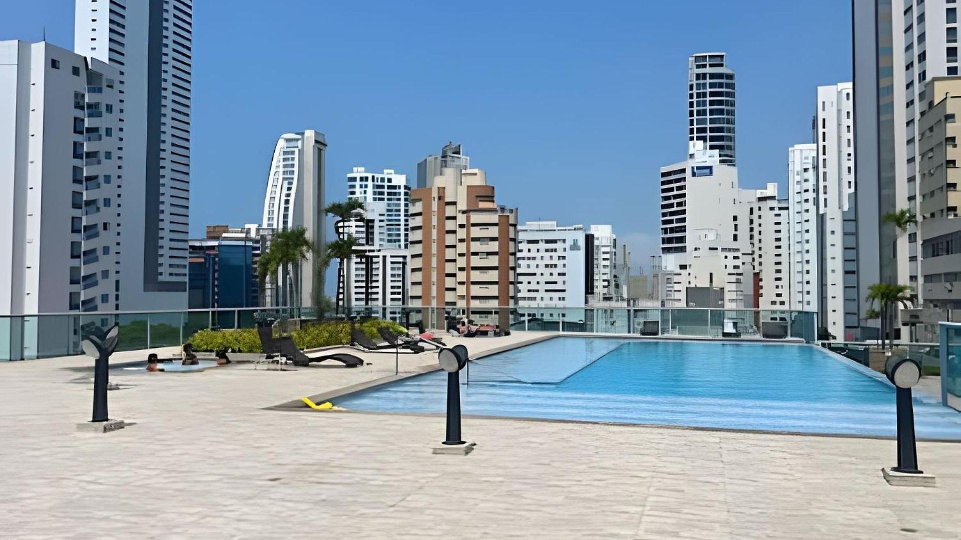 Chic Near It * Cartagena