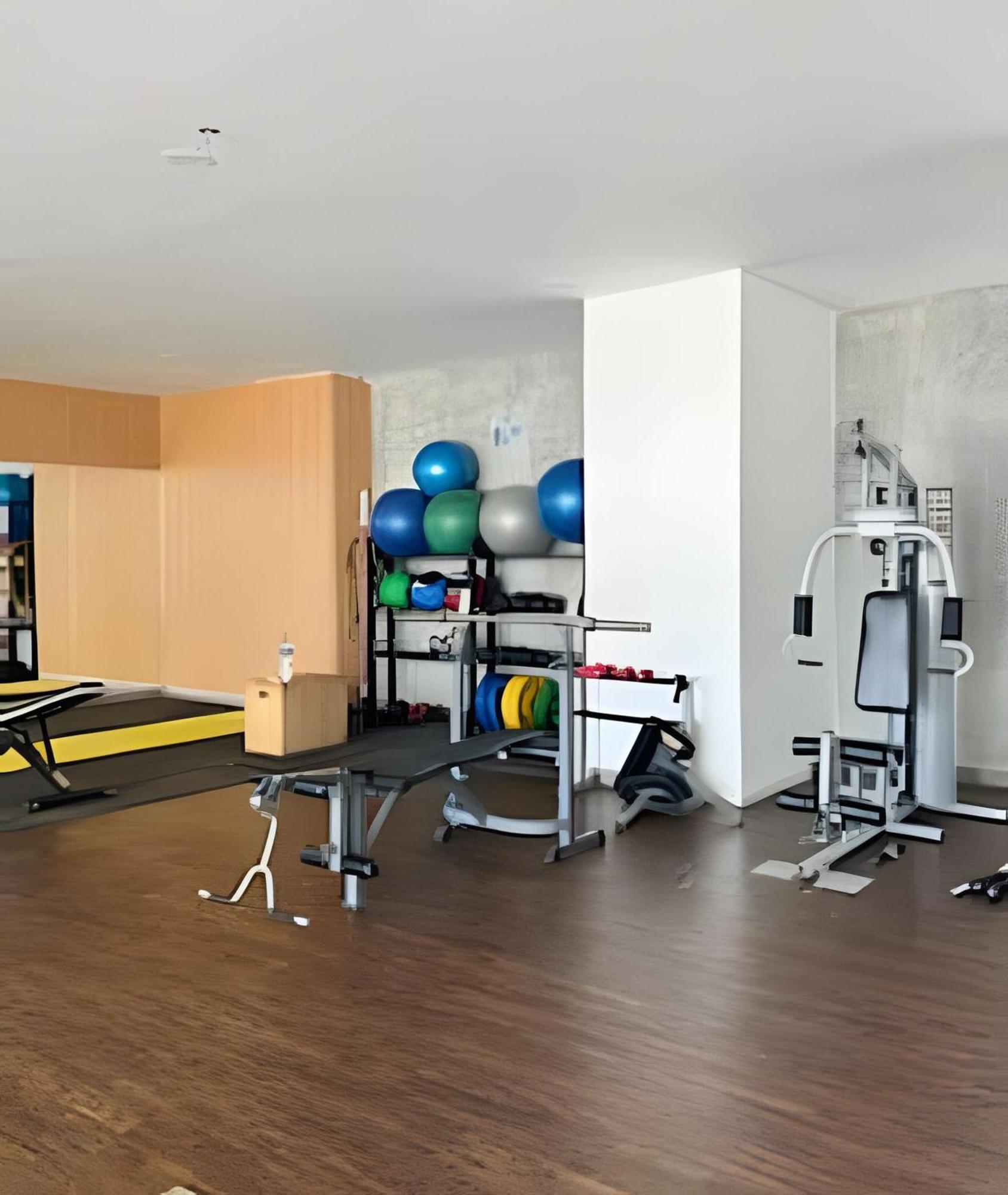 Apartment Chic Near It *